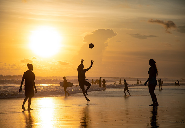 beach volleyball